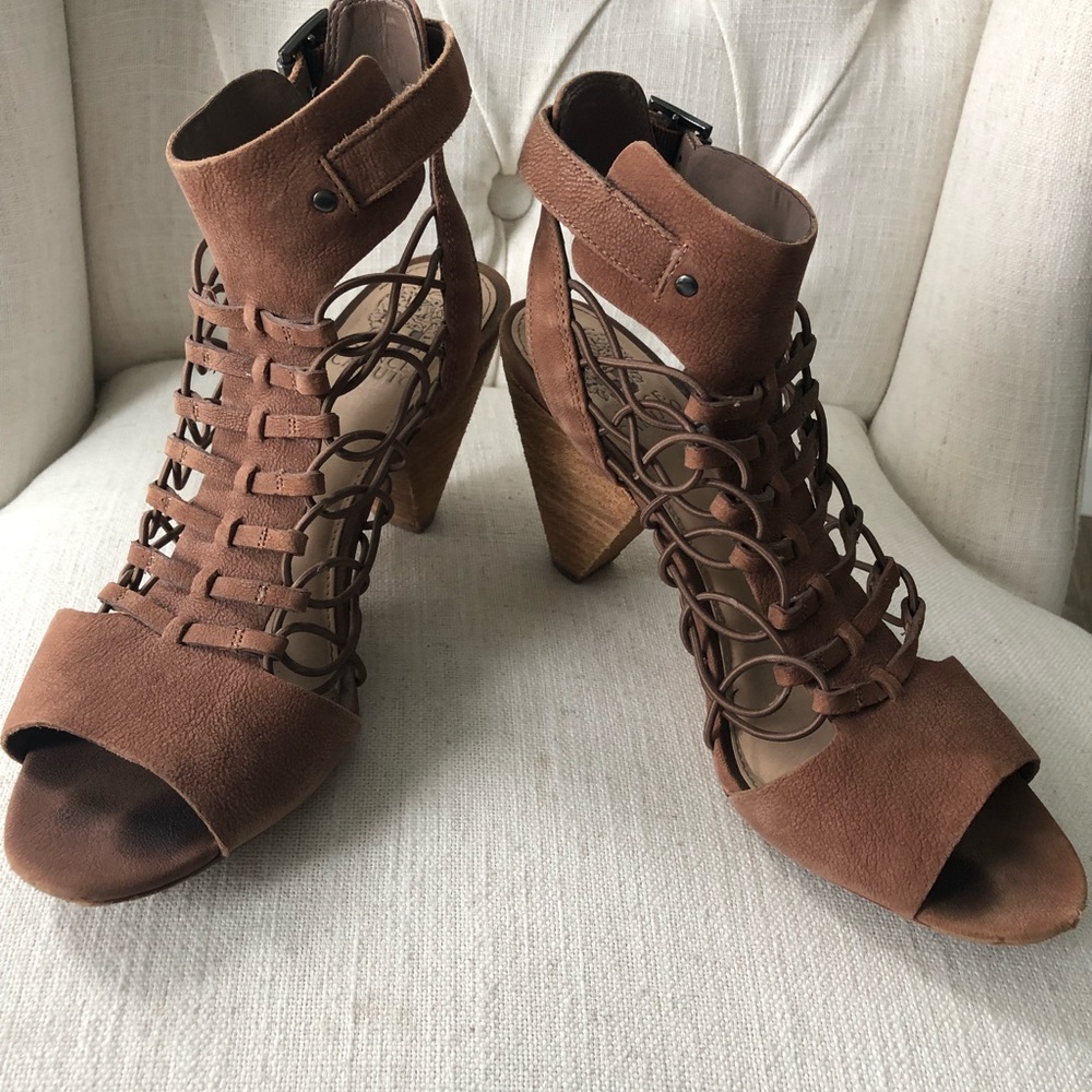 Vince Camuto leather sandal